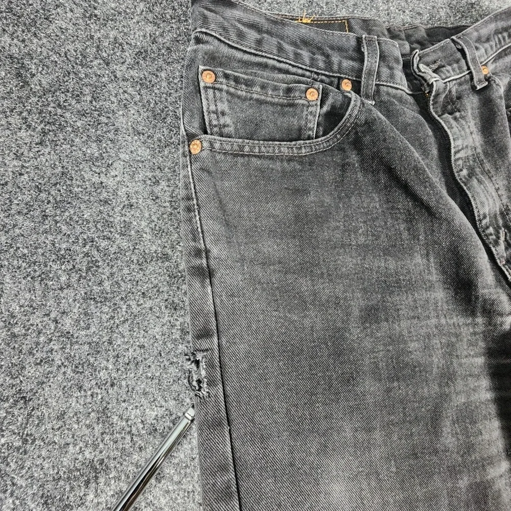 Vintage Levis 505 Mens 34x32 Faded Black Regular Fit Straight Leg Jeans USA Made